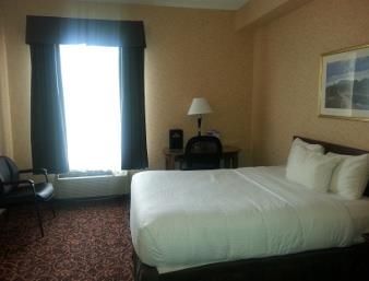 Days By Wyndham East Lakeview Hotel 3*